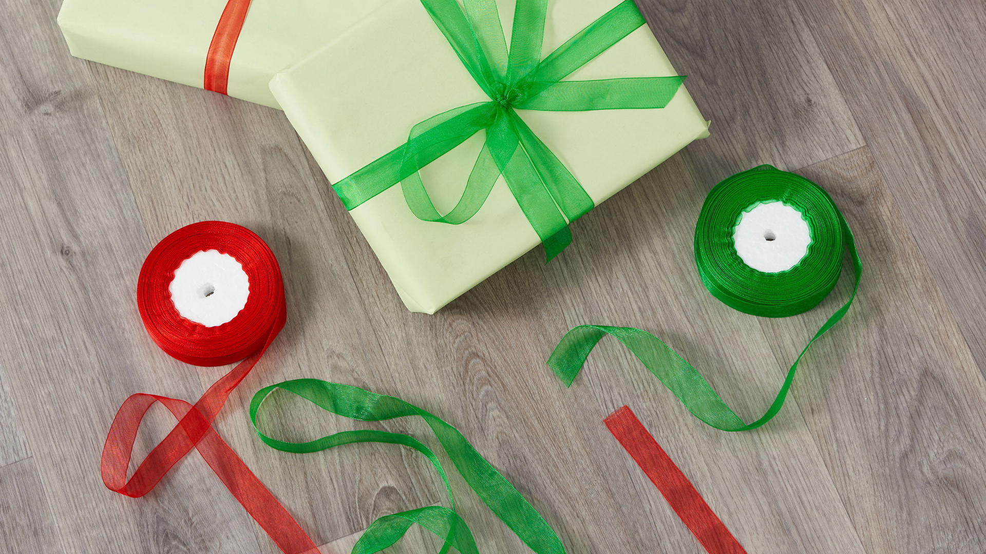 How to Wrap Up The Perfect Gift