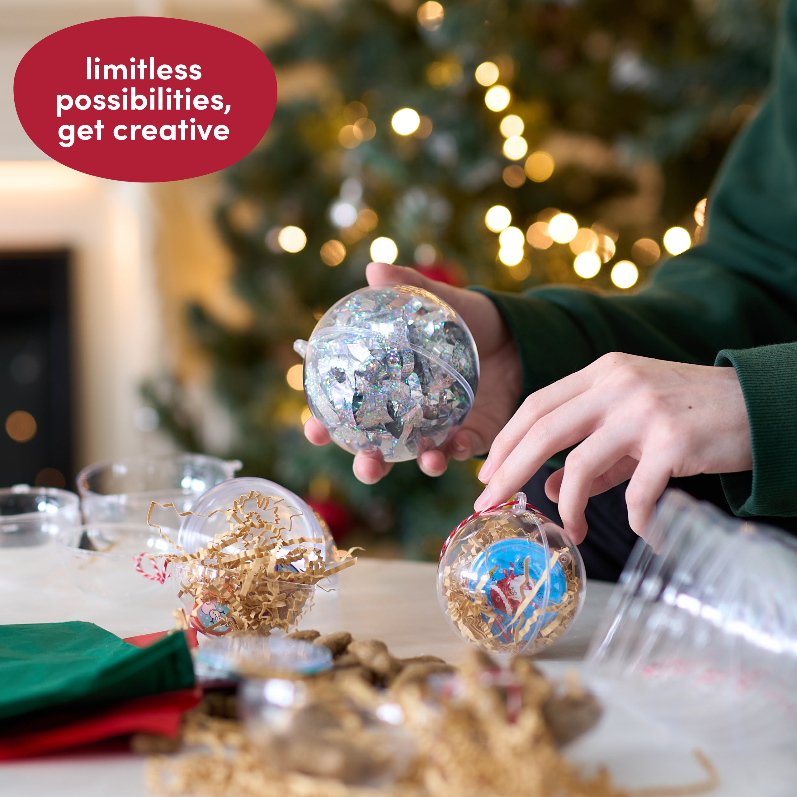 Mixed Clear Fillable Christmas Baubles (Medium & Large)